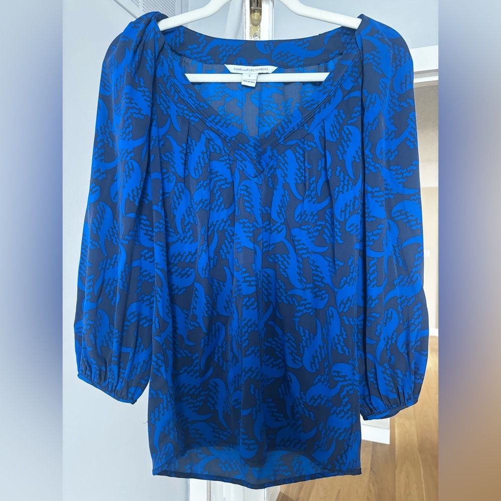 39. Diane von Furstenberg Cahil printed silk blend blouse